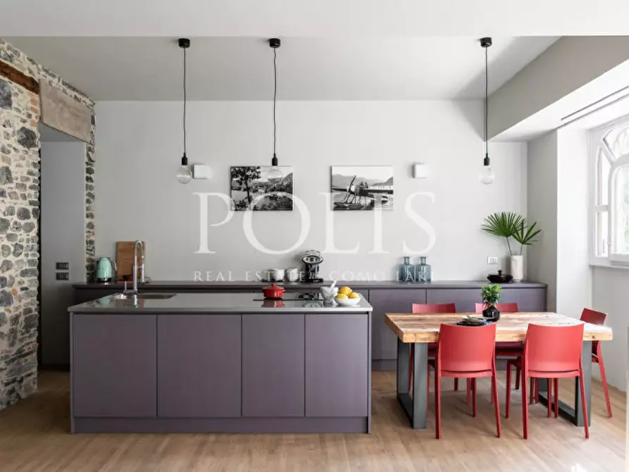 Immagine 9 di Appartamento in vendita  a Cernobbio