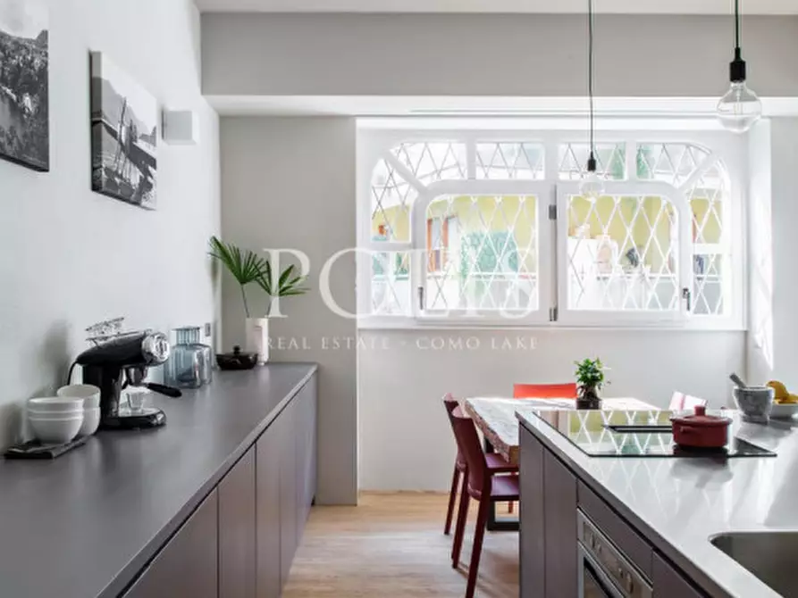 Immagine 20 di Appartamento in vendita  a Cernobbio