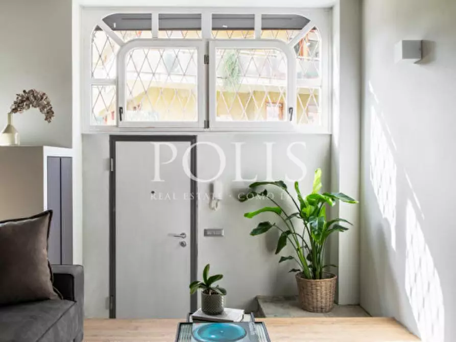 Immagine 24 di Appartamento in vendita  a Cernobbio