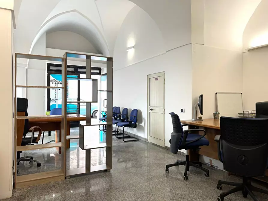 Immagine 12 di Ufficio in vendita  in Via Roma, 73042 Casarano LE, Italia a Casarano
