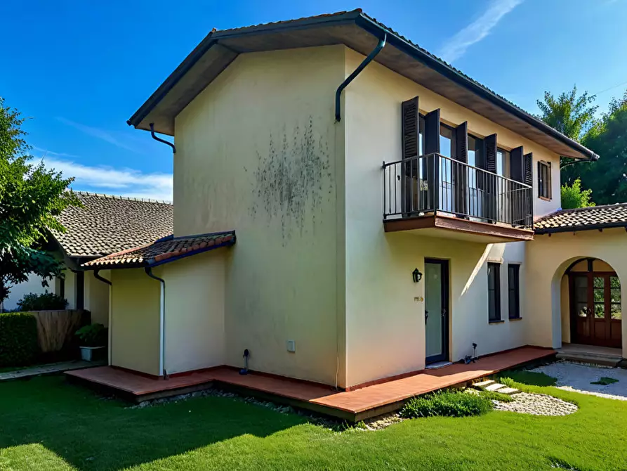 Immagine 6 di Casa indipendente in vendita  in Via Risorgimento a Montebelluna