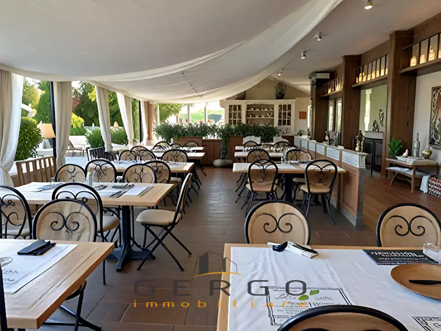 Immagine 1 di Attività commerciale in vendita  in PIAZZA GRANDE a Oderzo