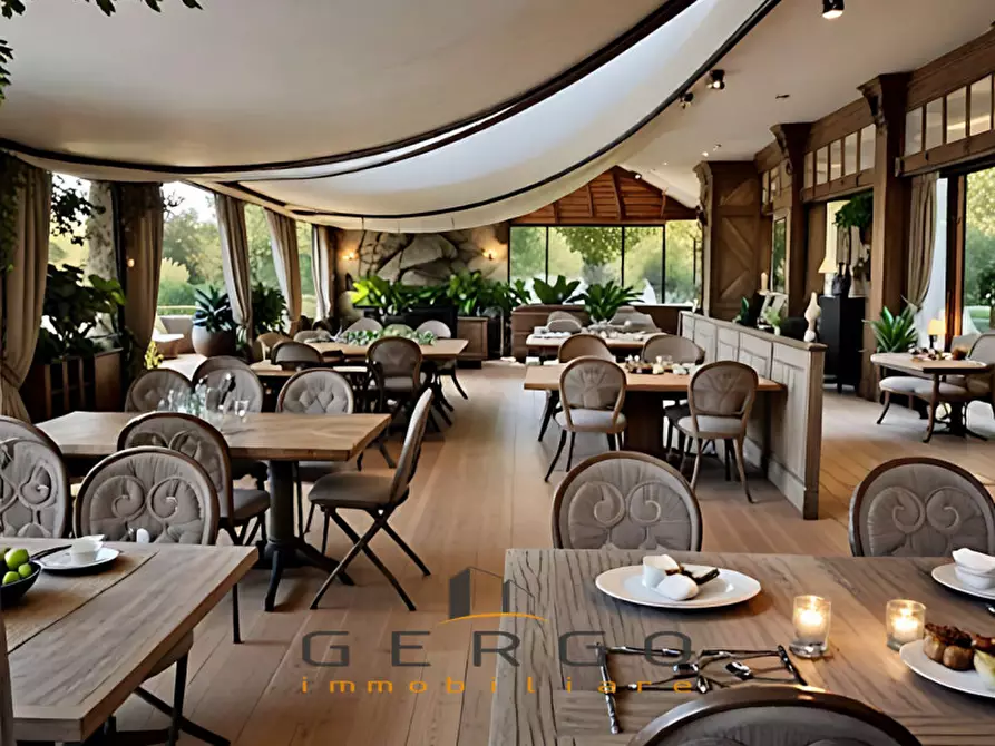 Immagine 2 di Attività commerciale in vendita  in PIAZZA GRANDE a Oderzo