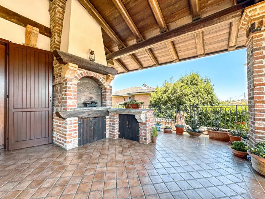 Immagine 17 di Villa in vendita  in Via Cossato, 44/a a Gattinara