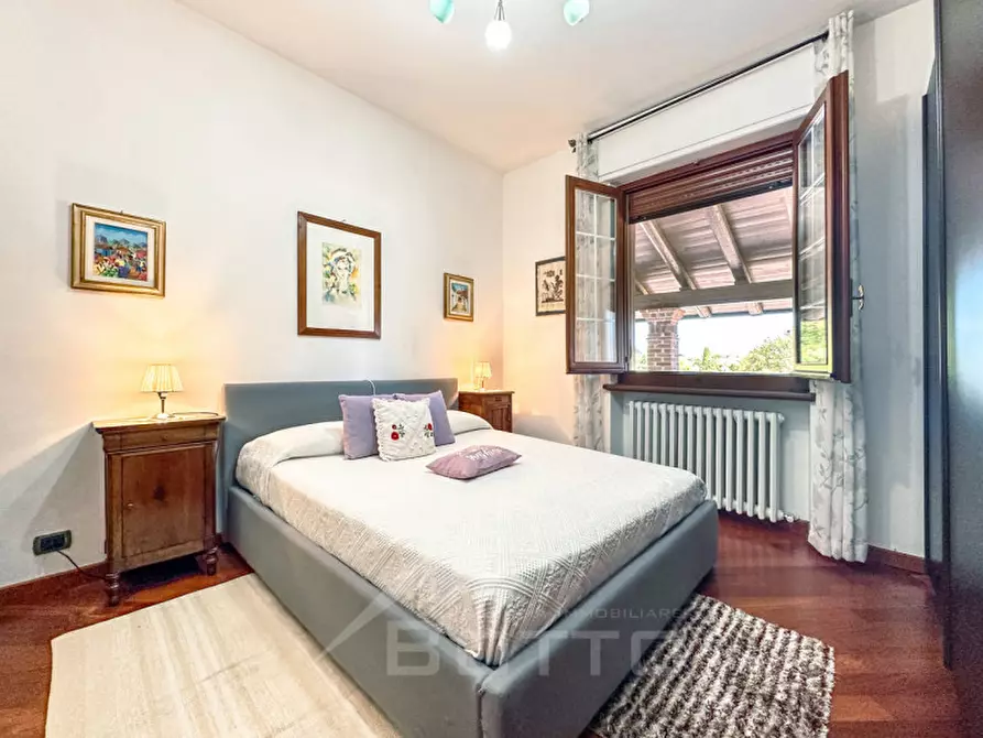 Immagine 33 di Villa in vendita  in Via Cossato, 44/a a Gattinara