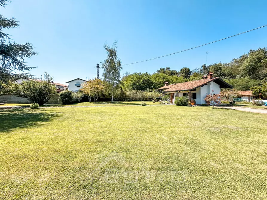 Immagine 48 di Villa in vendita  in Via Cossato, 44/a a Gattinara