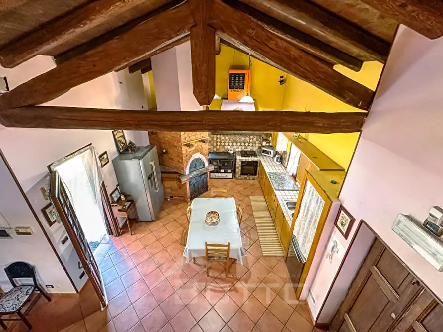 Immagine 53 di Villa in vendita  in Via Cossato, 44/a a Gattinara