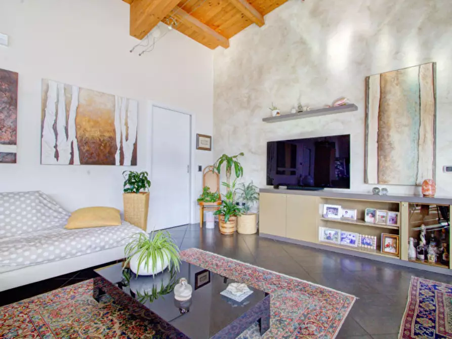 Immagine 3 di Attico in vendita  in Via del Dos 7 a Trento