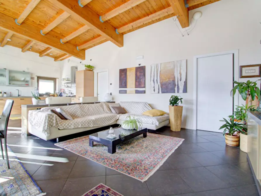 Immagine 4 di Attico in vendita  in Via del Dos 7 a Trento