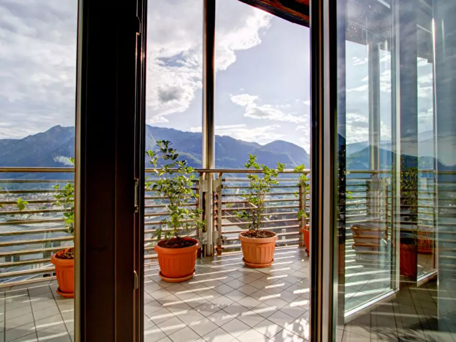 Immagine 9 di Attico in vendita  in Via del Dos 7 a Trento