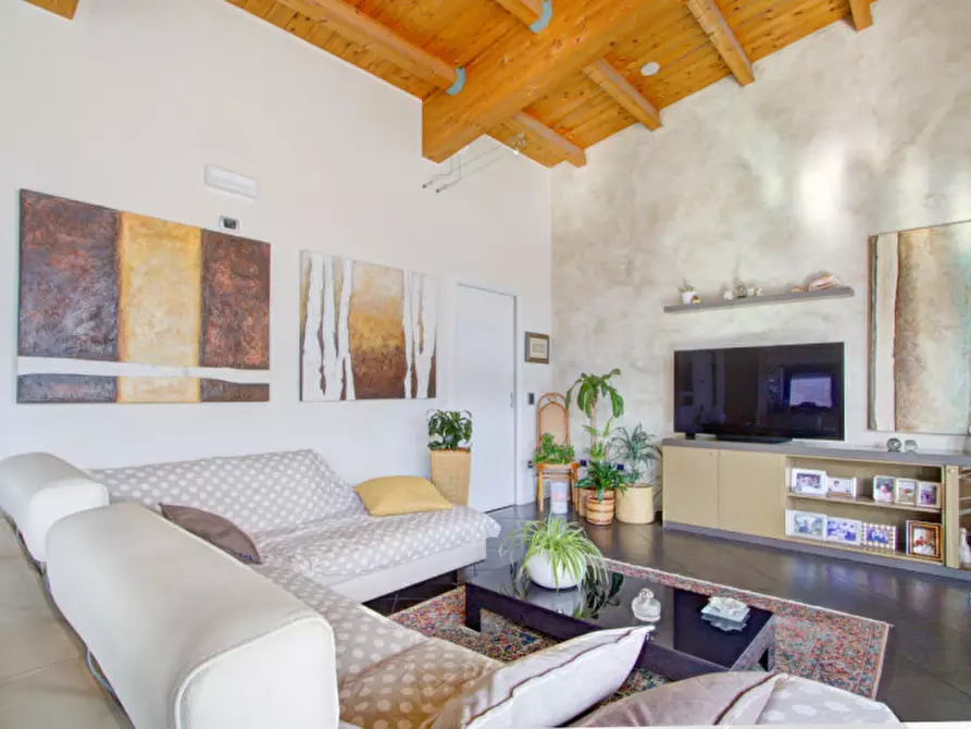 Immagine 12 di Attico in vendita  in Via del Dos 7 a Trento