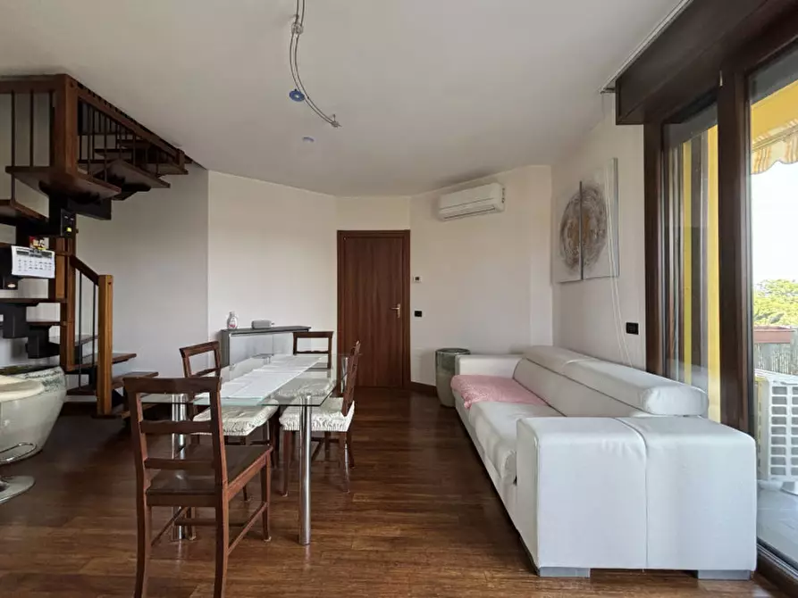 Immagine 8 di Appartamento in vendita  in Via Bertolotta, 9 a Sissa Trecasali