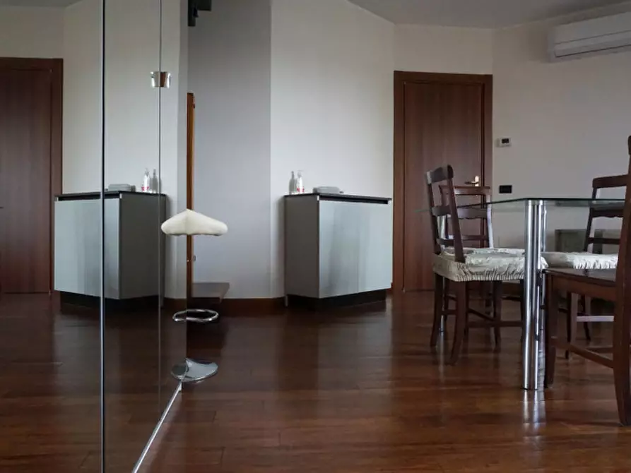 Immagine 13 di Appartamento in vendita  in Via Bertolotta, 9 a Sissa Trecasali