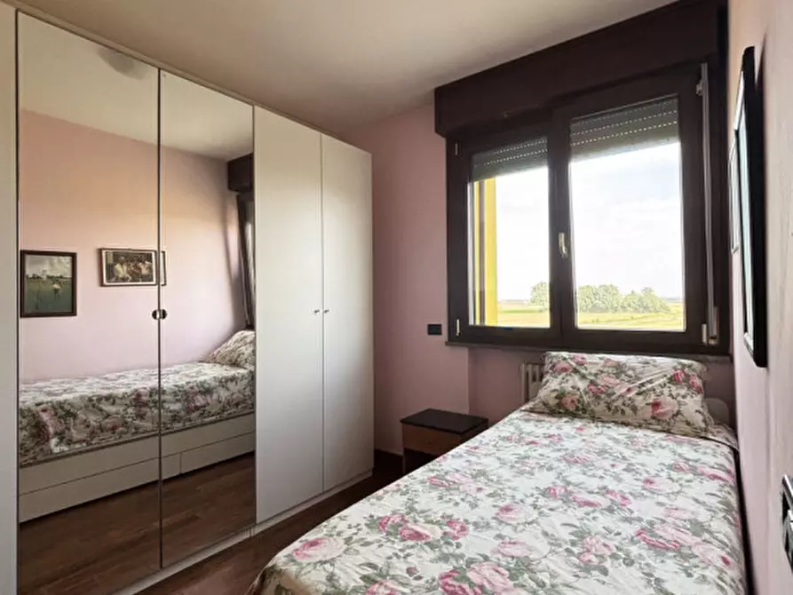 Immagine 25 di Appartamento in vendita  in Via Bertolotta, 9 a Sissa Trecasali