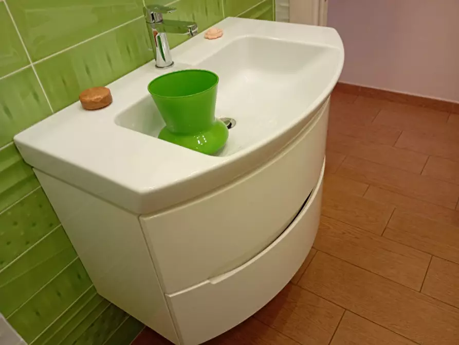 Immagine 17 di Camera in affitto  in Via Emilio Scaglione 21 a Napoli