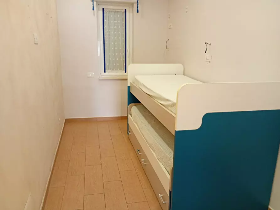 Immagine 25 di Camera in affitto  in Via Emilio Scaglione 21 a Napoli