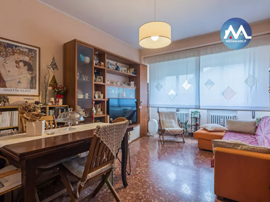 Immagine 1 di Appartamento in vendita  in Via Ettore Mancini a Pesaro