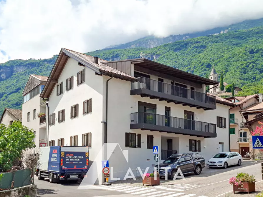 Immagine 2 di Appartamento in vendita  in Mühlgasse - Via Molini a Termeno Sulla Strada Del Vino .Tramin An Der.