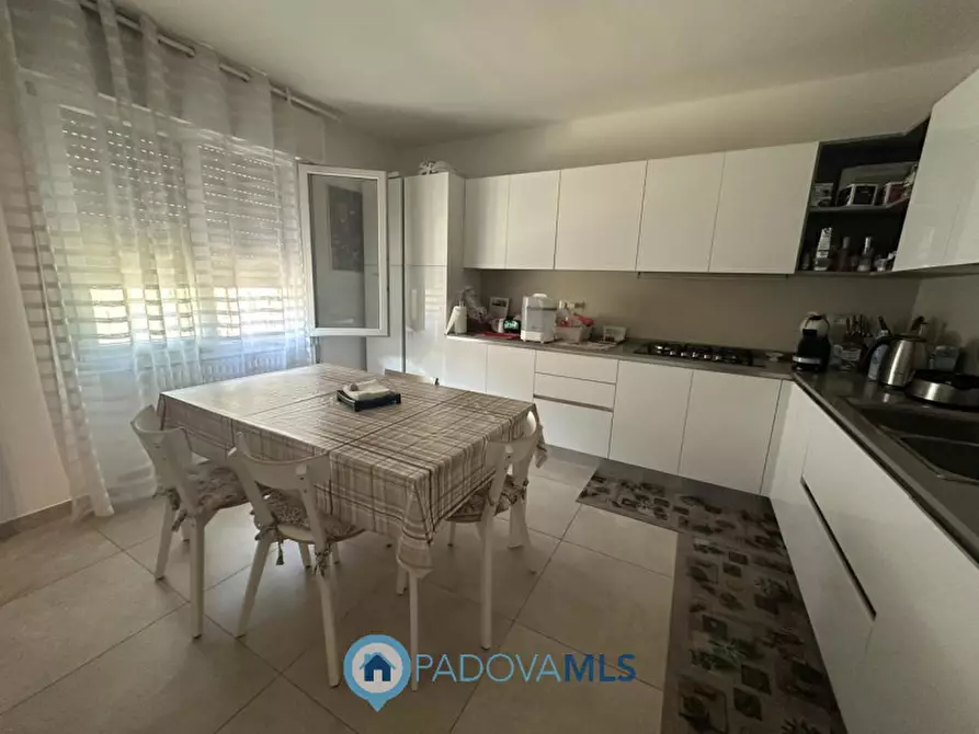 Immagine 7 di Casa bifamiliare in vendita  in VIA BRANDOLESE a Padova