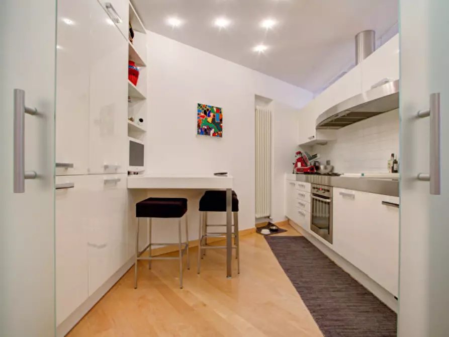 Immagine 11 di Appartamento in vendita  in Piazza Lodron 34 a Trento