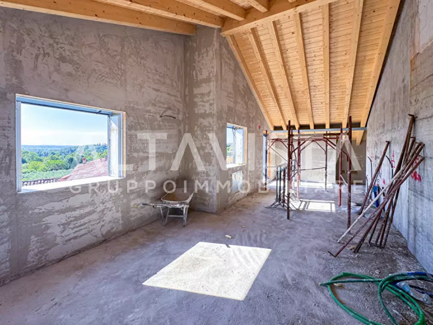 Immagine 1 di Appartamento in vendita  in Via Sant'Antonio a Polpenazze Del Garda