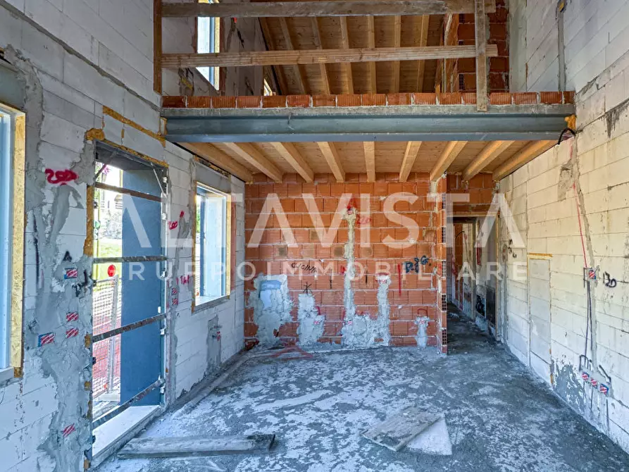 Immagine 32 di Appartamento in vendita  in Via Sant'Antonio a Polpenazze Del Garda