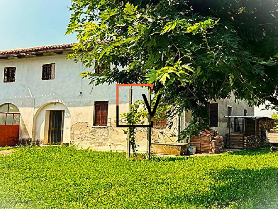 Immagine 2 di Rustico / casale in vendita  in Via Malombra a Mogliano Veneto