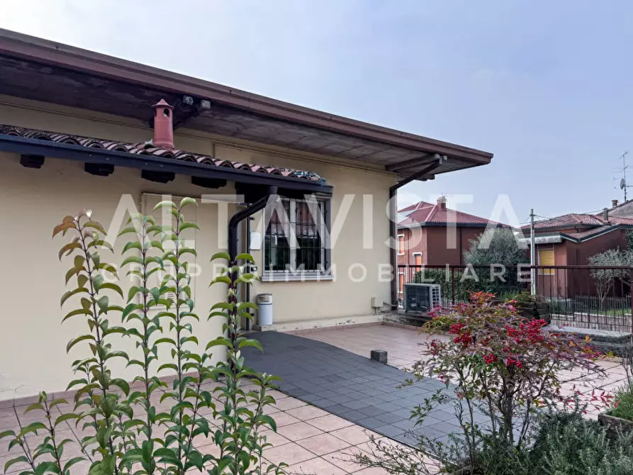 Immagine 2 di Ufficio in vendita  in Via Rimembranze a Bedizzole