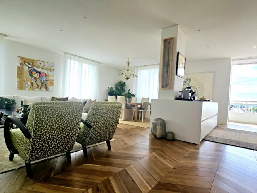 Immagine 1 di Appartamento in vendita  in via Aquileia a Padova