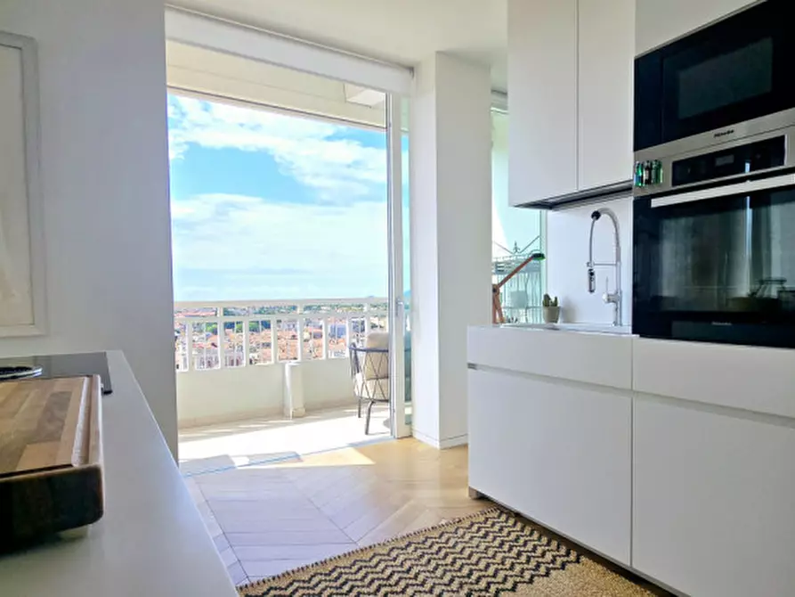 Immagine 5 di Appartamento in vendita  in via Aquileia a Padova