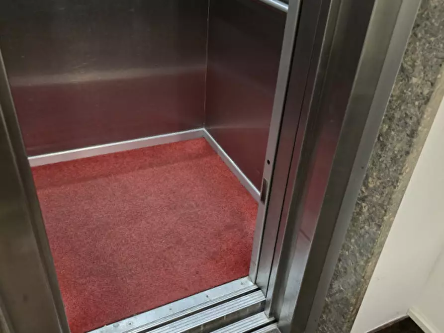 Immagine 32 di Appartamento in vendita  in via Aquileia a Padova