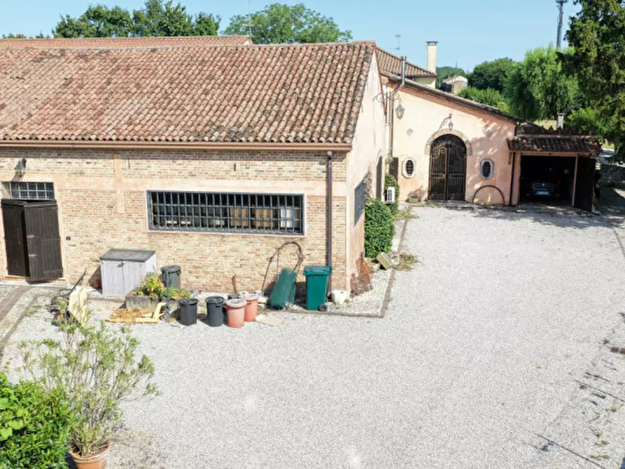 Immagine 53 di Casa indipendente in vendita  in via Arzarello a Borgo Veneto