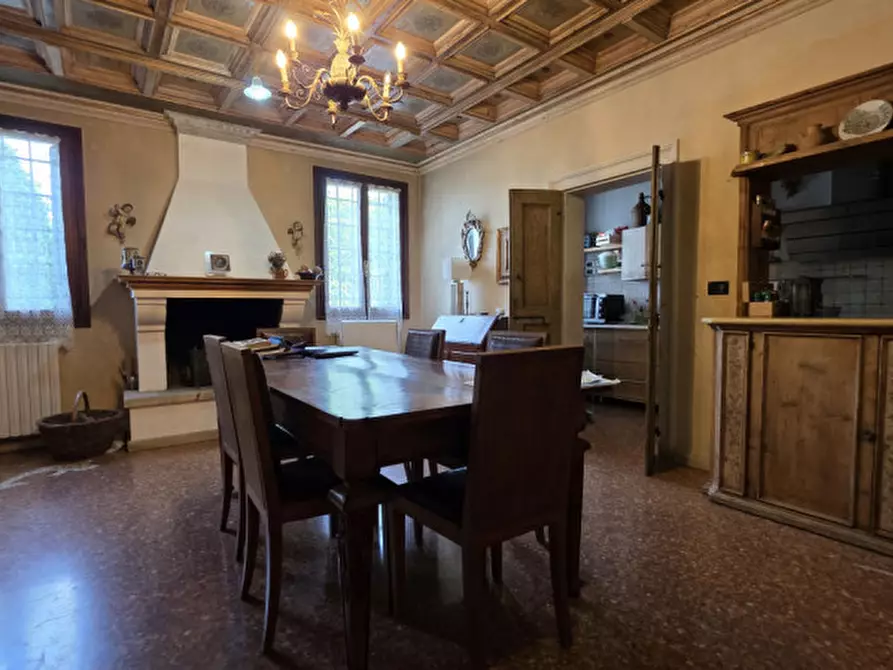 Immagine 1 di Casa indipendente in vendita  in via Arzarello a Borgo Veneto