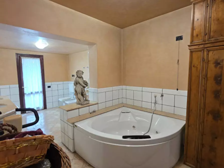 Immagine 16 di Casa indipendente in vendita  in via Arzarello a Borgo Veneto