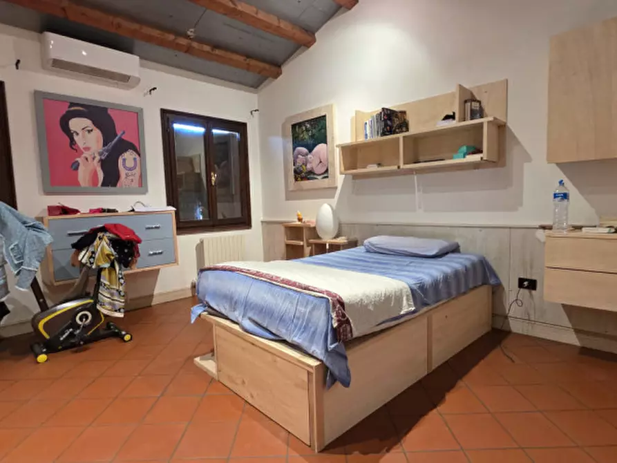 Immagine 38 di Casa indipendente in vendita  in via Arzarello a Borgo Veneto