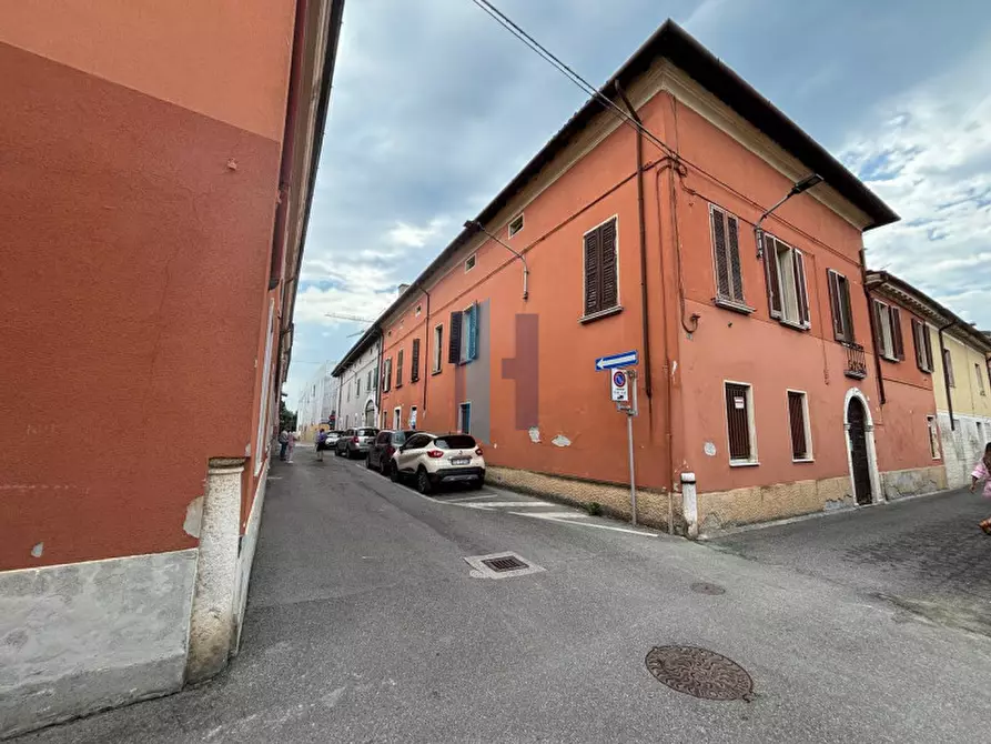 Immagine 1 di Palazzo in vendita  in Via Ottavio  24 a Pontevico