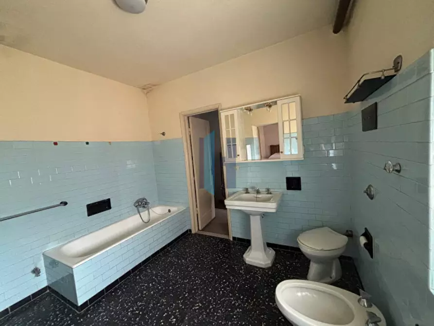 Immagine 12 di Palazzo in vendita  in Via Ottavio  24 a Pontevico