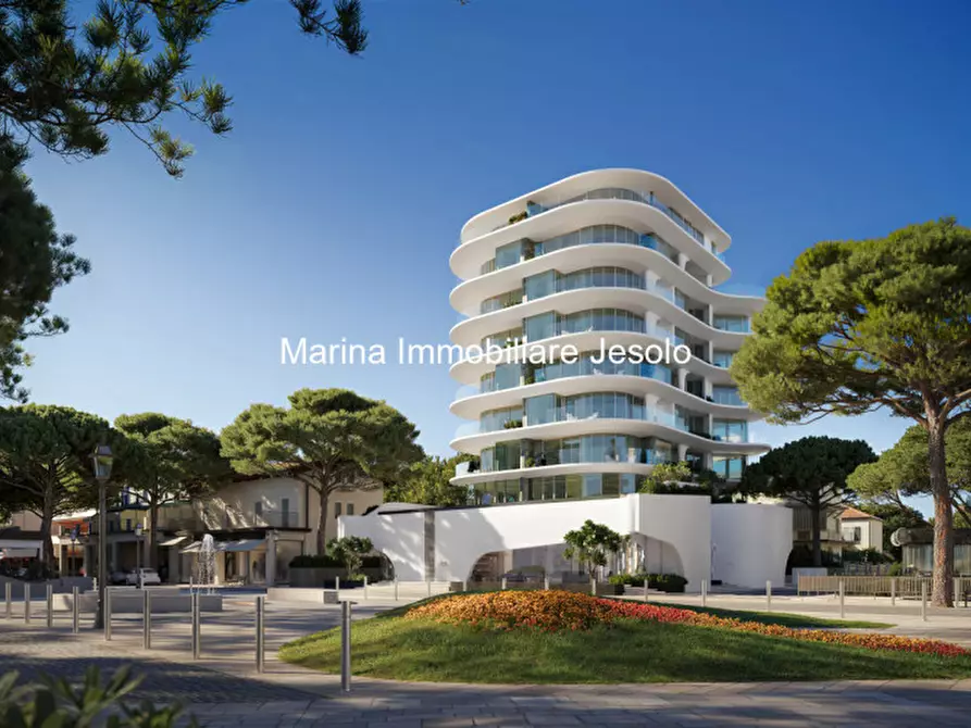 Immagine 3 di Appartamento in vendita  in Via Andrea Bafile a Jesolo