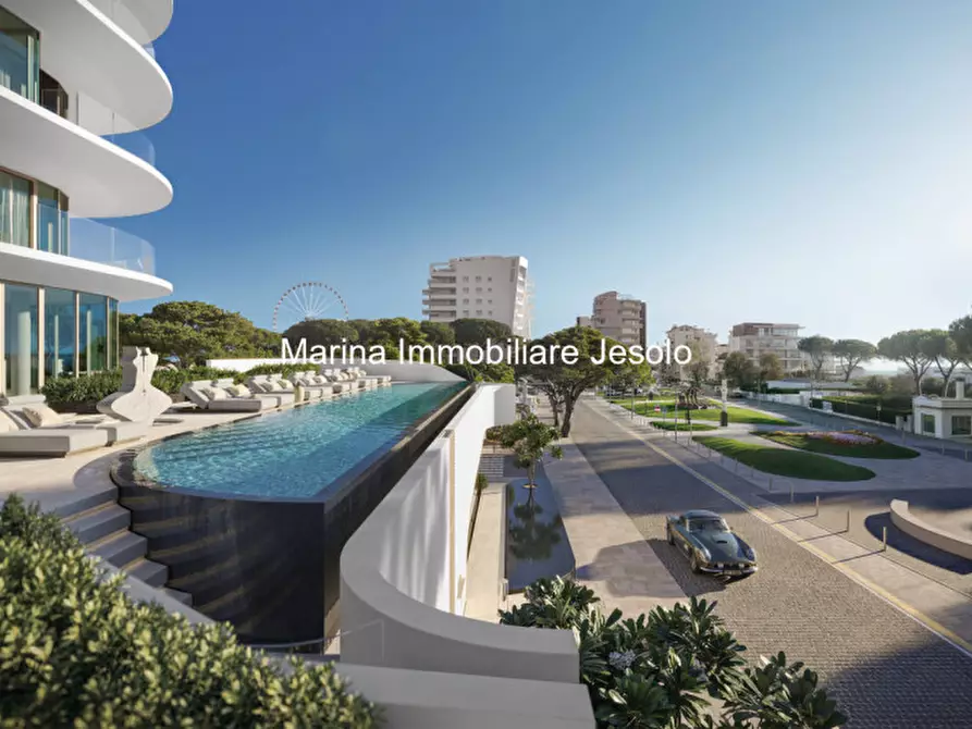 Immagine 3 di Appartamento in vendita  in Via Andrea Bafile a Jesolo