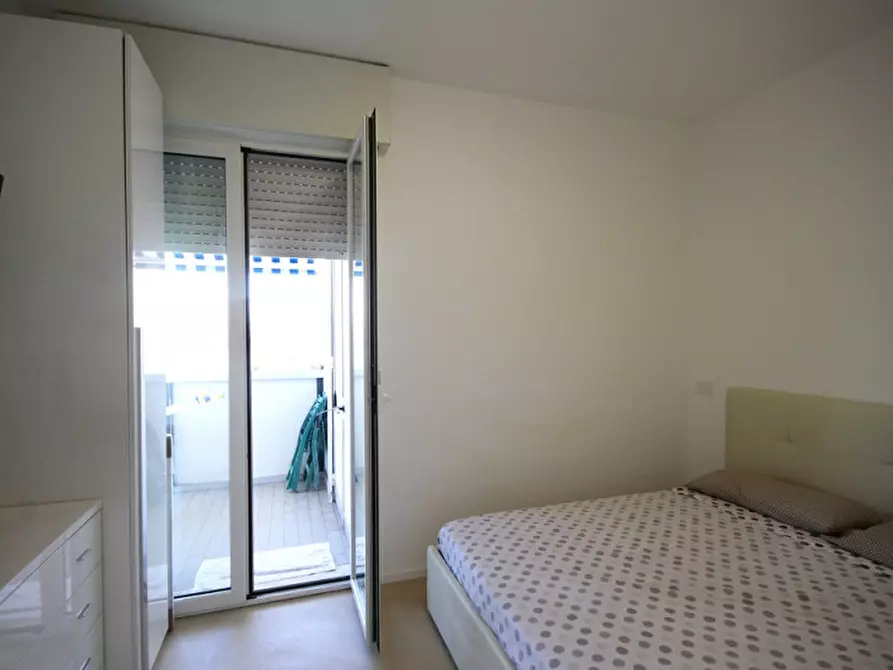 Immagine 15 di Appartamento in vendita  in via Passeggiata dei Fiori a Misano Adriatico