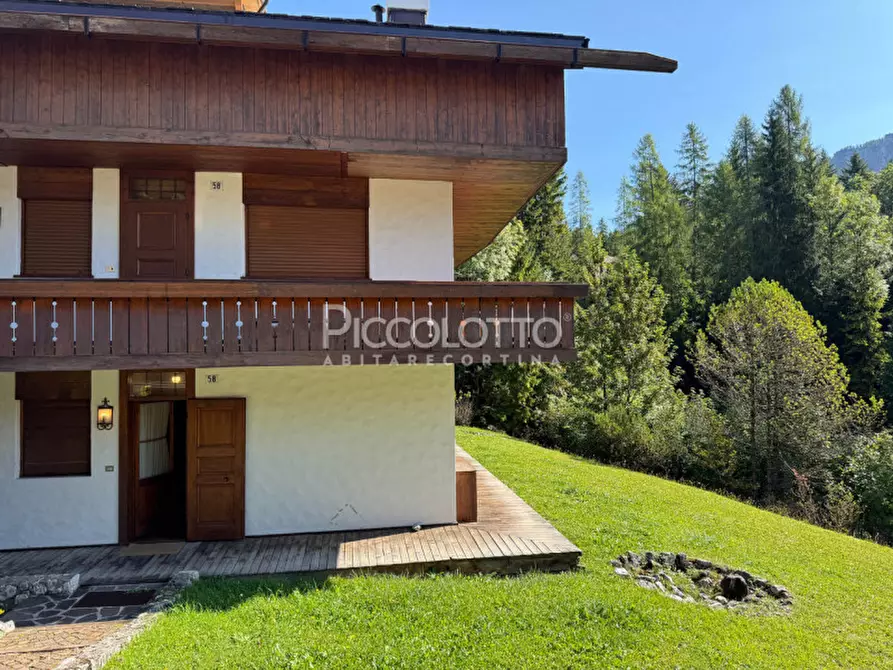 Immagine 4 di Appartamento in affitto  in Via Antonio Cantore a Cortina D'ampezzo