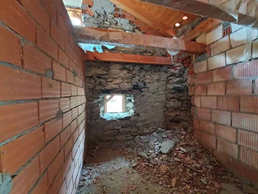 Immagine 13 di Rustico / casale in vendita  in Fraz. Grand Villa, N. snc a Verrayes