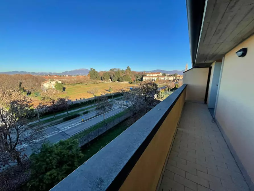 Immagine 13 di Appartamento in vendita  in VIA DANTE ALIGHIERI 21 A a Stezzano