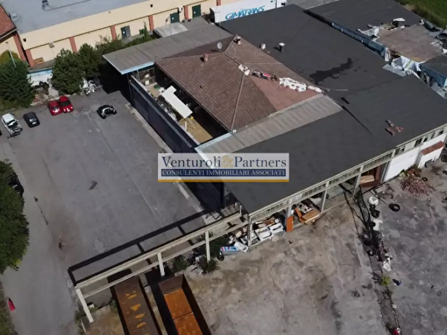Immagine 3 di Capannone industriale in vendita  in Via Molini a Lonato del Garda