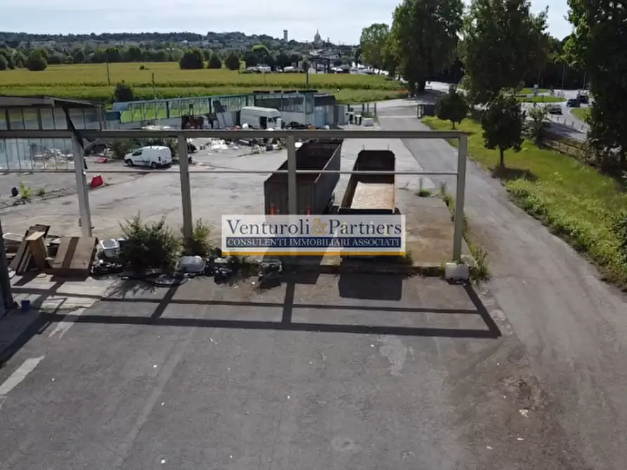 Immagine 12 di Capannone industriale in vendita  in Via Molini a Lonato del Garda