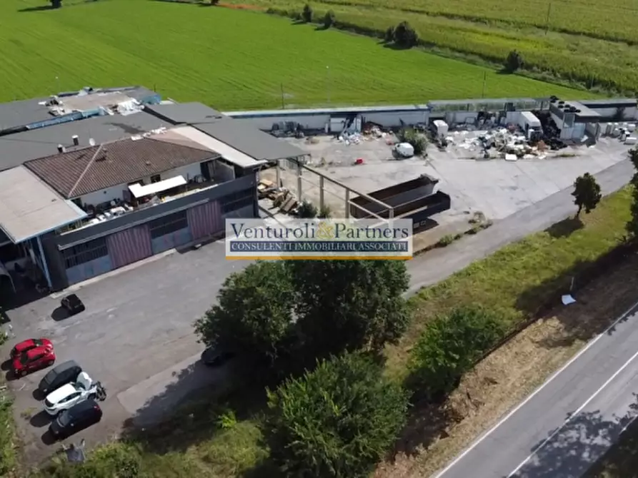 Immagine 15 di Capannone industriale in vendita  in Via Molini a Lonato del Garda