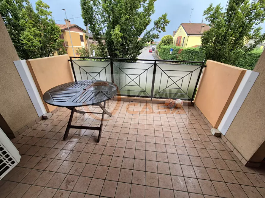 Immagine 11 di Camera in affitto  in Via Primo levi a Legnaro