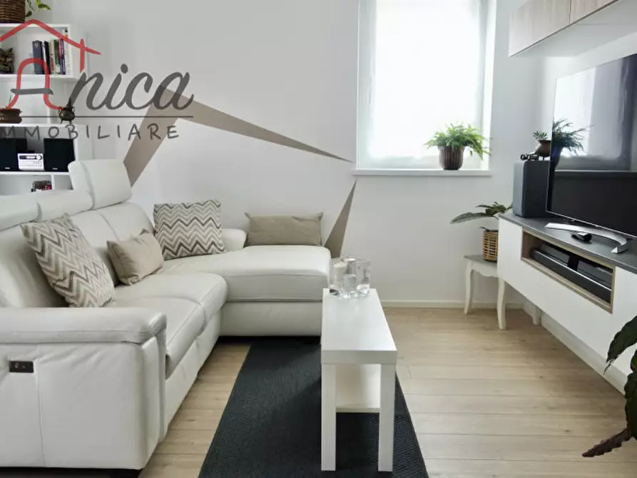 Immagine 3 di Appartamento in vendita  in Via B. Todesca a Trento