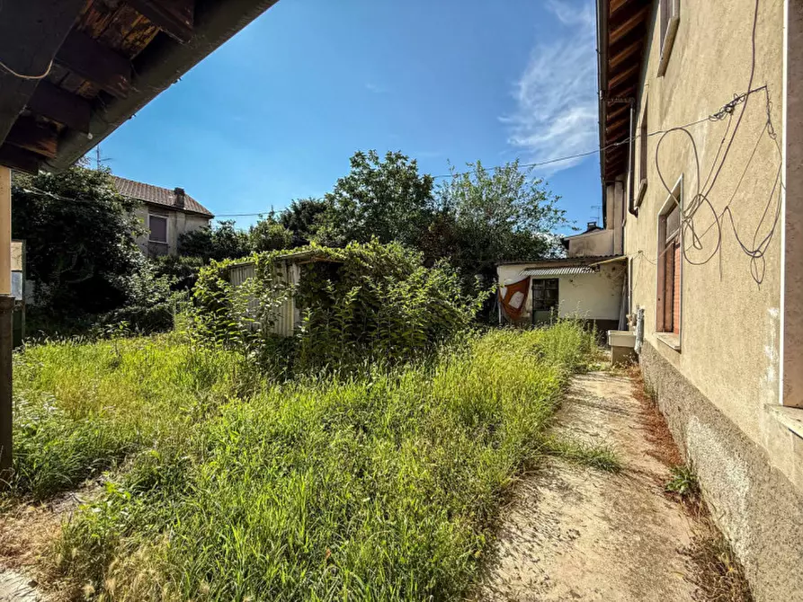 Immagine 16 di Casa indipendente in vendita  a Vernate