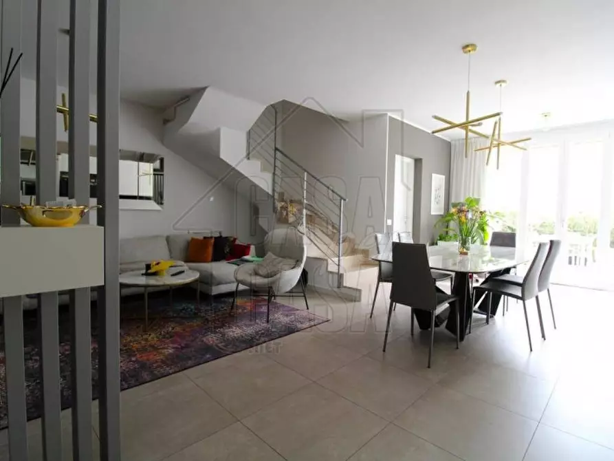 Immagine 3 di Casa bifamiliare in vendita  in Via Cà Oddo a Monselice